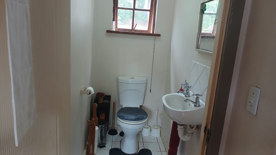 4 Bedroom Property for Sale in Bathurst Eastern Cape